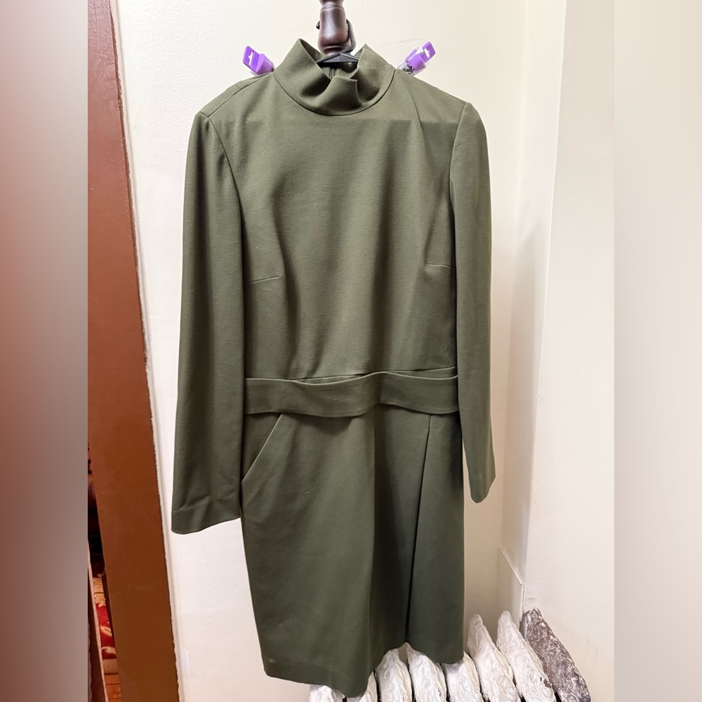 Carlisle Green long sleeves dress